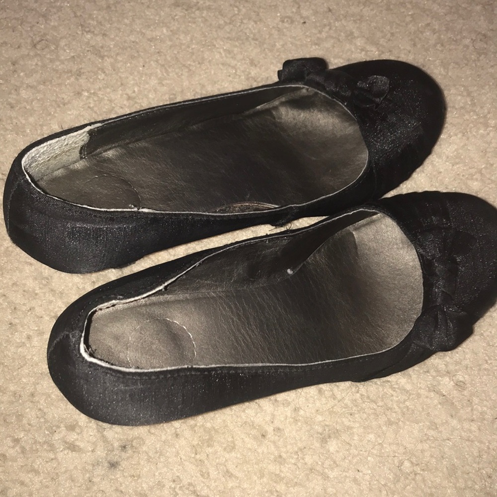 Black Pumps